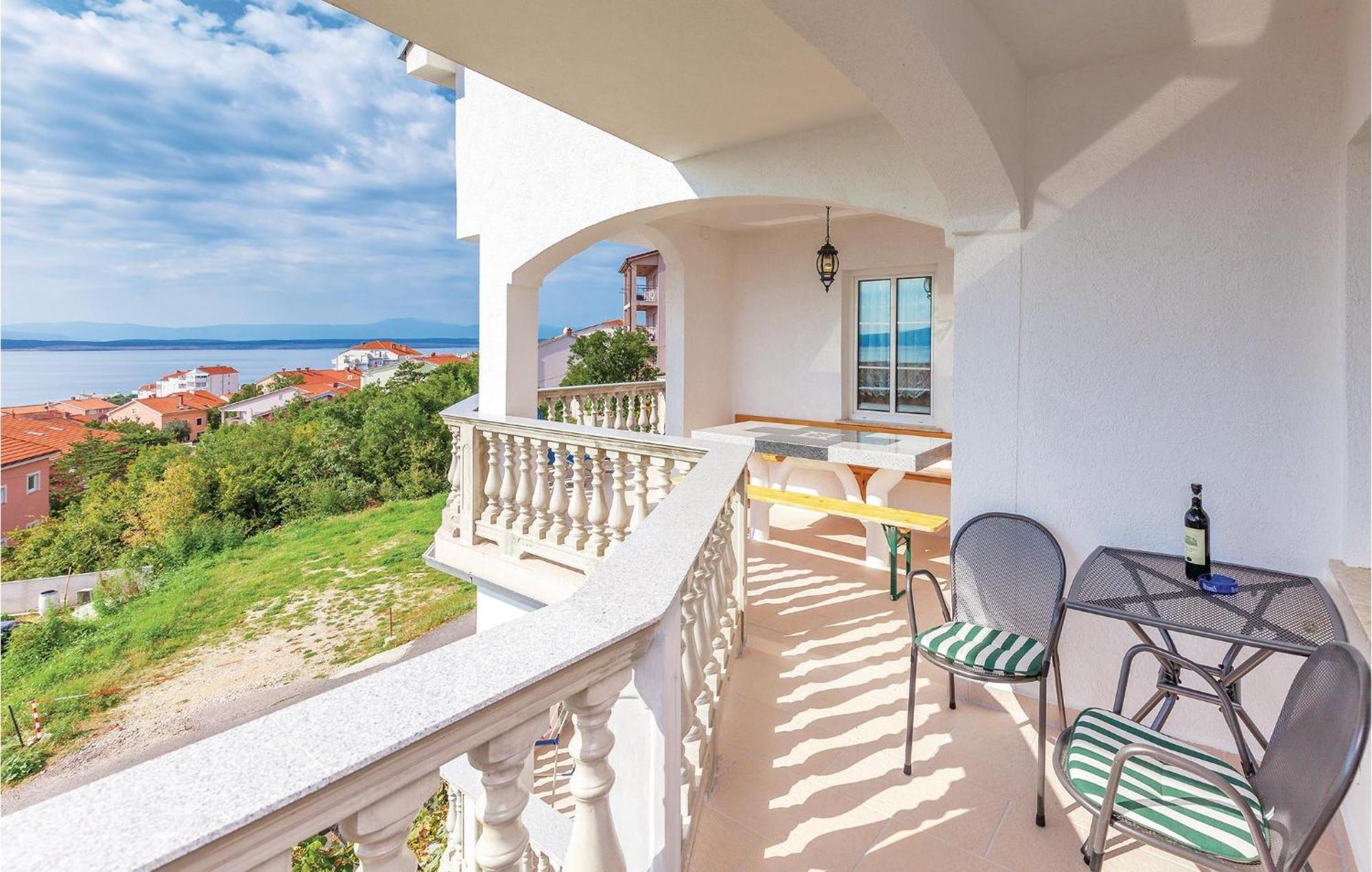 Nice Apartment In Crikvenica With Kitchen Exterior photo
